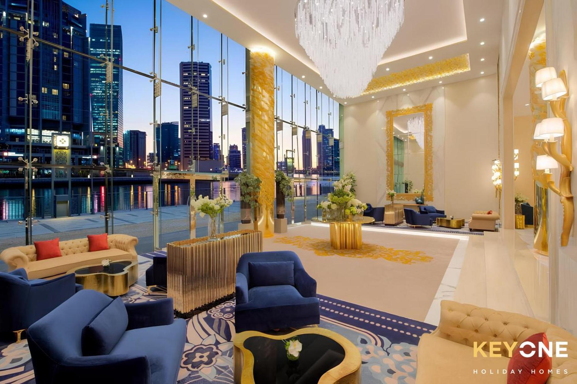 Sleek Studio In Prive With Stunning Canal View Dubai Dış mekan fotoğraf